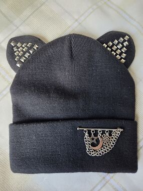 Claire's Black Knit Beanie with Cat Ear Accent